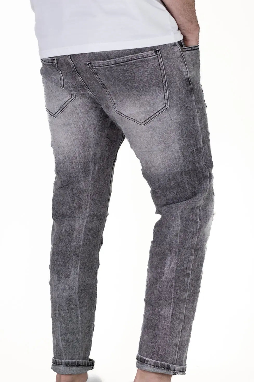 Blugi barbati slim fit gri cu rupturi si pete de vopsea [5]