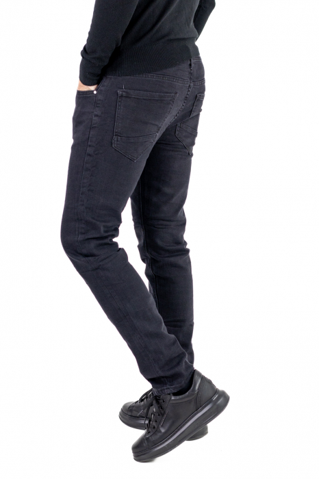 Blugi regular fit negri simpli [2]