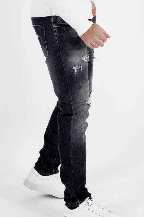 Blugi regular fit negri cu rupturi albe [6]
