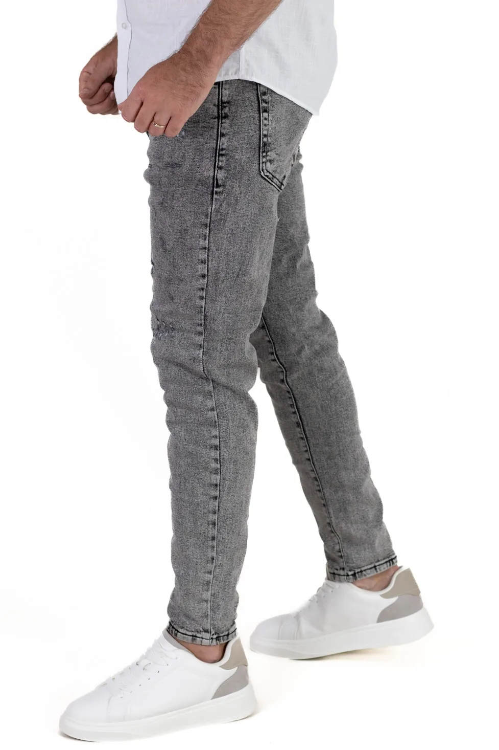 Blugi skinny fit gri cu mici zgarieturi [3]