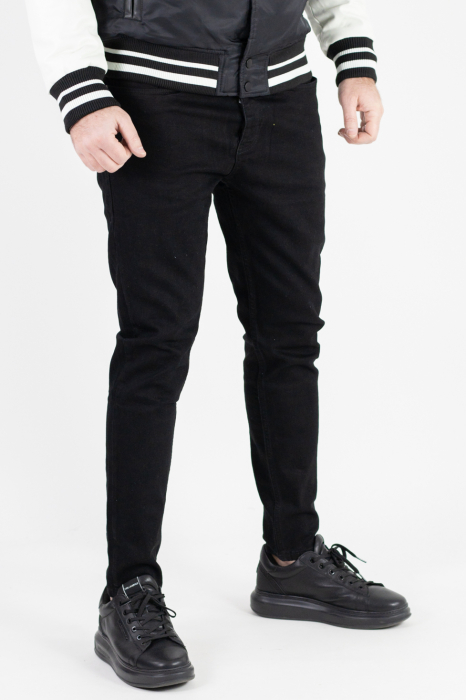 Blugi simpli negri slim fit [3]