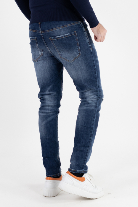 Blugi skinny fit cu rupturi [4]