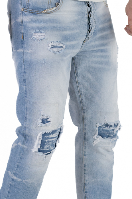 Blugi regular fit albastri deschis cu rupturi [4]