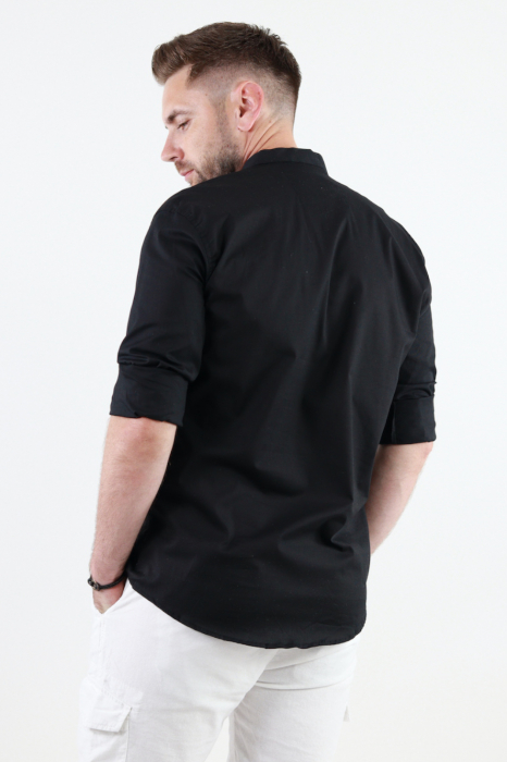 Camasa barbati din bumbac cu 3 nasturi neagra [4]
