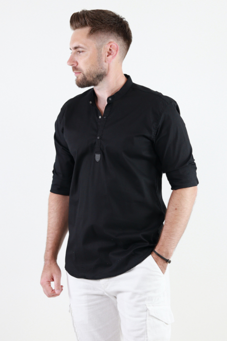 Camasa barbati din bumbac cu 3 nasturi neagra [3]