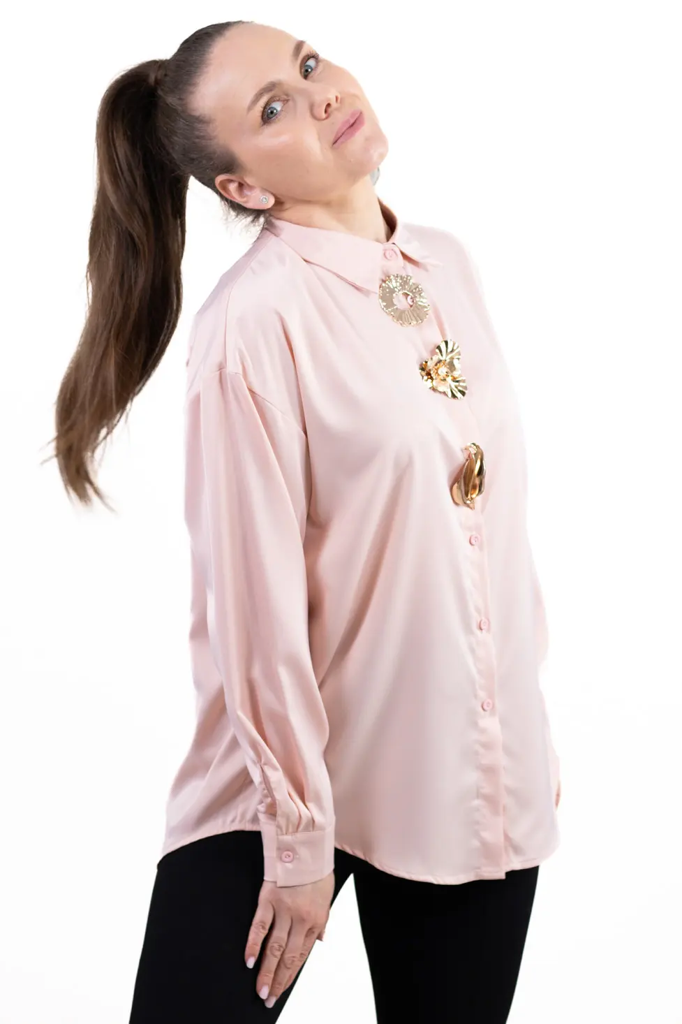 Cămașă oversize cu aplicații metalice – material fluid, 100% poliester [7]