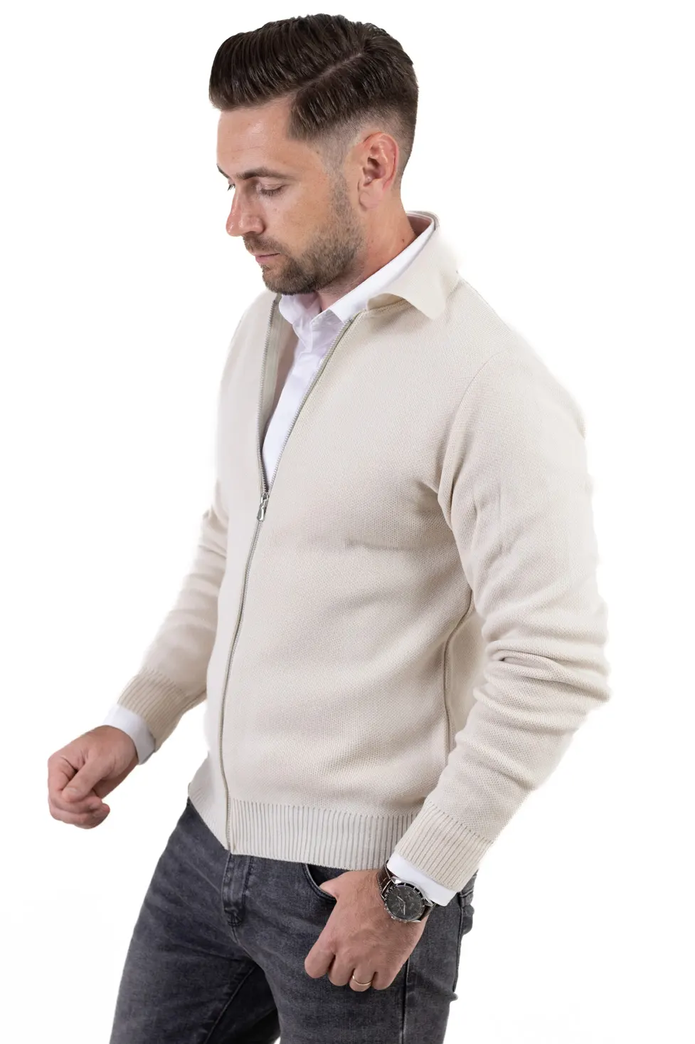 Cardigan crem din tricot cu fermoar si guler normal [7]