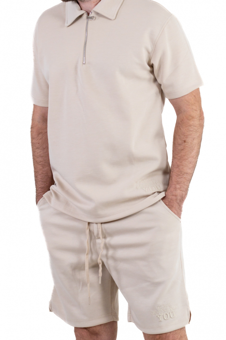 Compleu crem - tricou cu maneca scruta si pantaloni scurti [8]