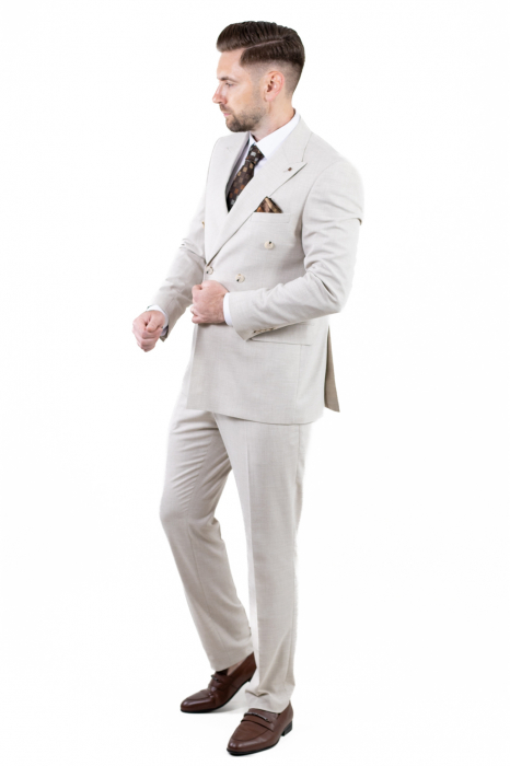 Costum bej elegant de vară cu doua randuri de nasturi [5]
