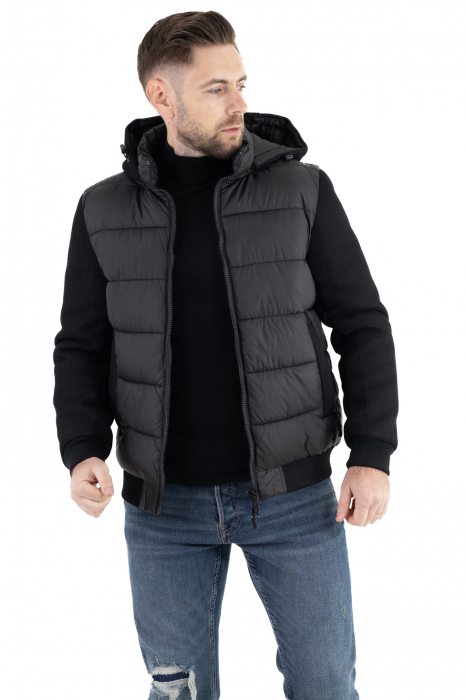 Geaca neagră groasă din fâș cu maneci din tricot [4]