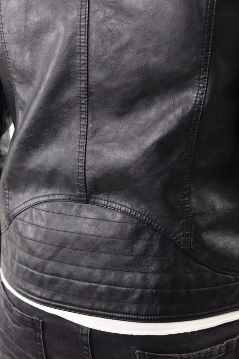 Geaca neagra piele eco barbati cu buzunare [13]