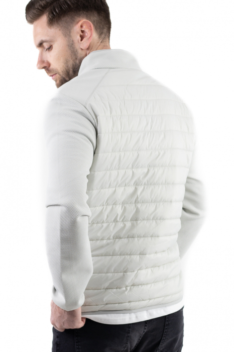 Geaca usoara matlasata combinata cu textil [7]