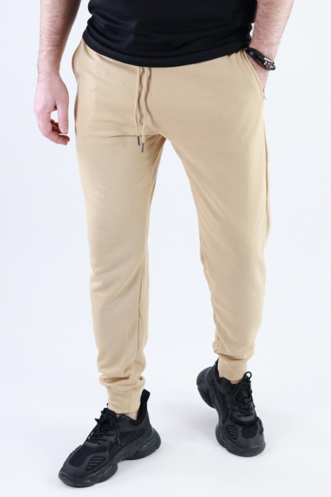 Pantaloni bej sport barbati [5]