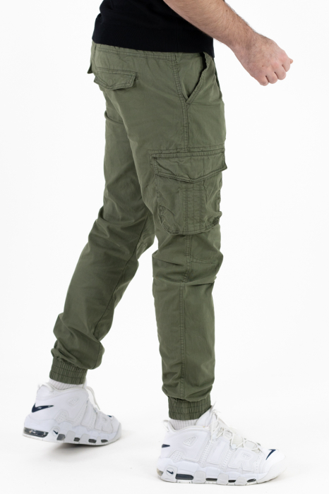 Pantaloni verzi cargo cu buzunare slim fit [2]