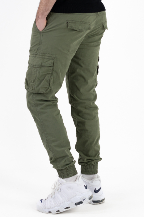 Pantaloni verzi cargo cu buzunare slim fit [5]