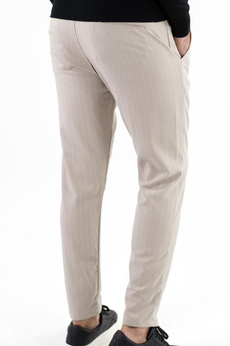 Pantaloni crem casual cu dungi albe [3]