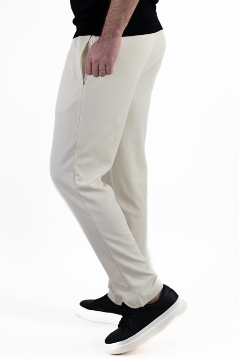 Pantaloni crem casual din tricot [6]