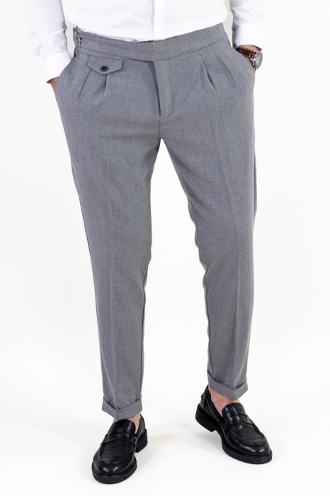 Pantaloni gri eleganti cu pense [6]
