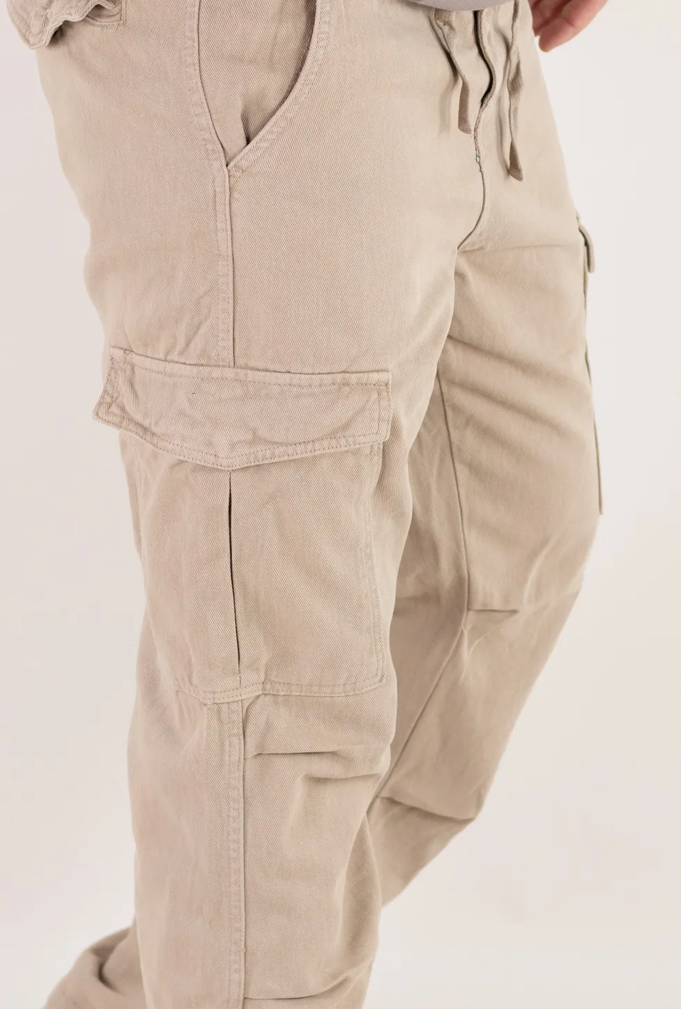 Pantaloni bej regular fit din denim [4]