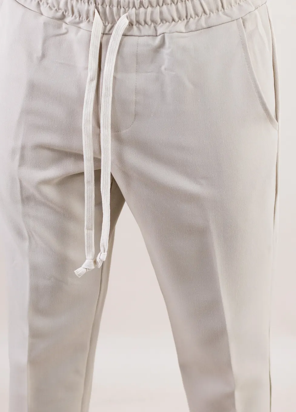 Pantaloni conici smart-casual crem [7]