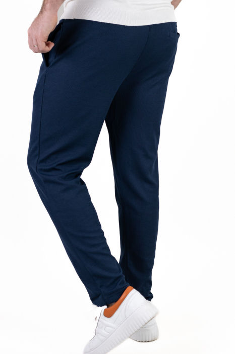 Pantaloni bleumarin casual din tricot [5]