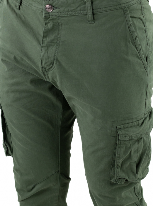 Pantaloni verzi cu buzunare cargo si fermoar la glezna [7]