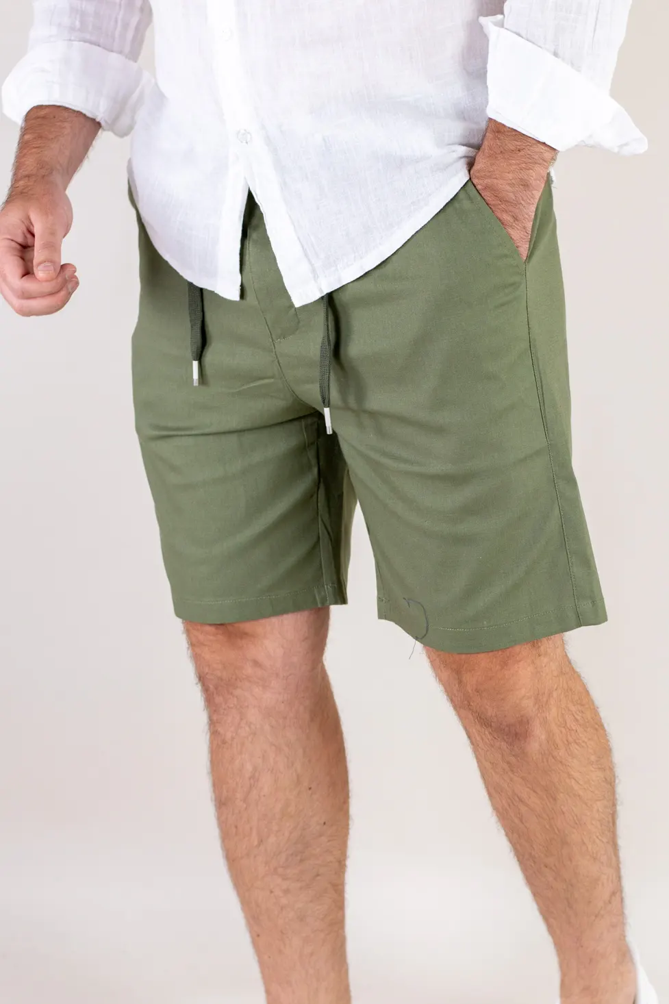Pantaloni scurti verzi din bumbac [2]