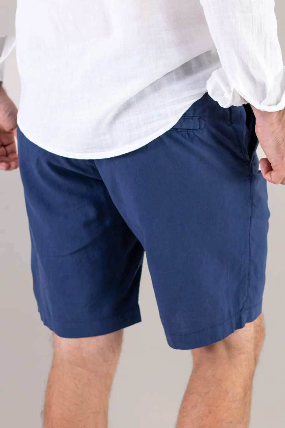 Pantaloni scurți din in și bumbac – bleumarin [5]