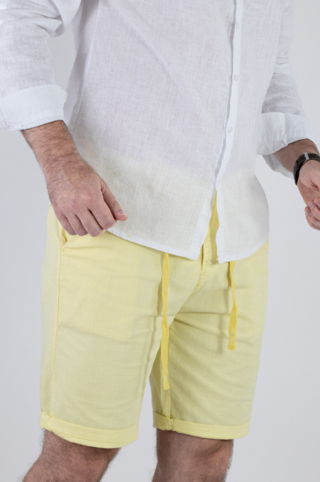 Pantaloni scurti galbeni din bumbac cu textura de in [5]