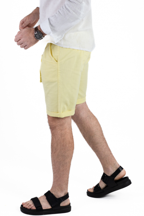 Pantaloni scurti galbeni din bumbac cu textura de in [3]