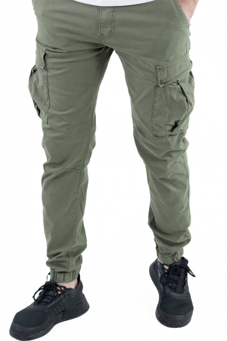 Pantaloni verzi cu buzunare cargo [7]