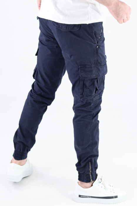 Pantaloni bleumarin cu buzunare cargo [2]
