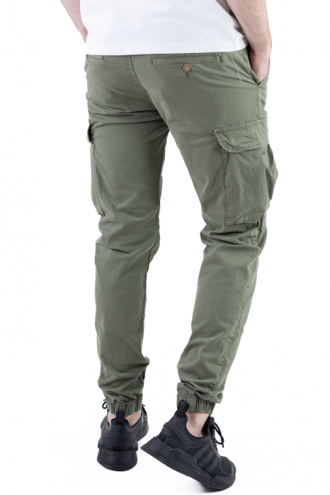 Pantaloni verzi cu buzunare cargo [5]