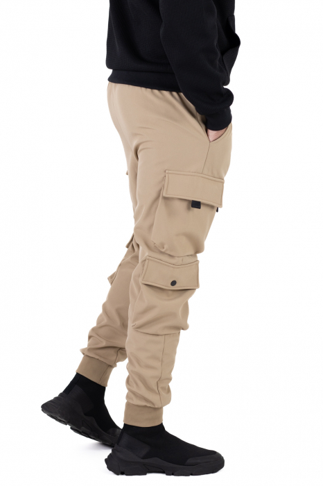 Pantaloni bej cargo vatuiti barbati [5]