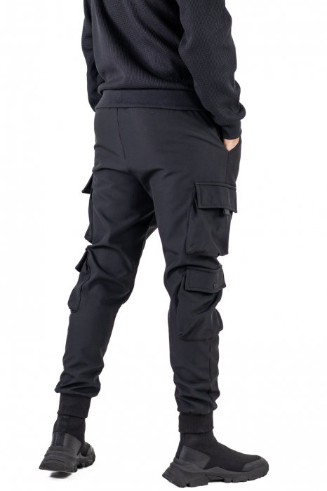Pantaloni negri cargo vatuiti barbati [4]
