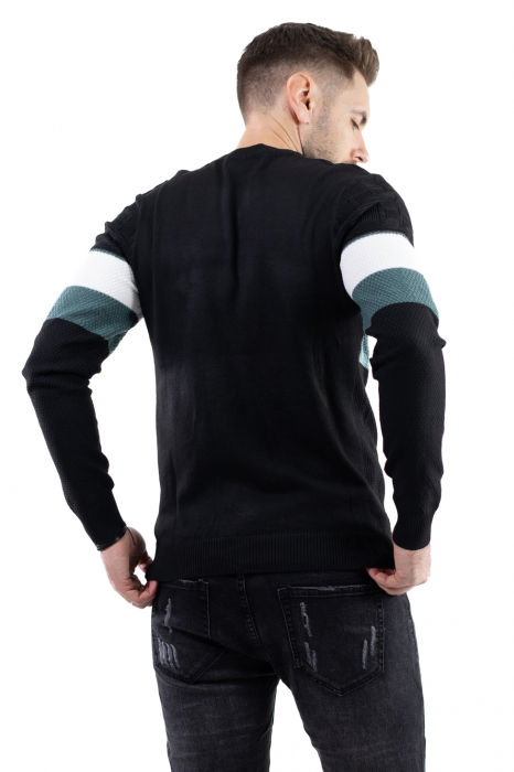Pulover barbati tricot cu dungi negru [3]