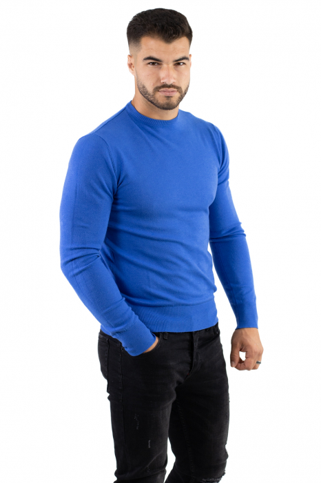 Pulover barbati albastru cu guler rotund [4]