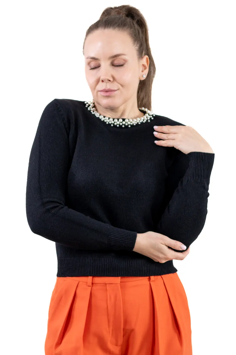 Pulover damă tip cașmir cu perle aplicate la guler – Maxwear [2]