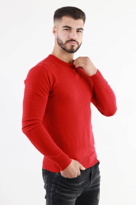 Pulover Barbati rosu cu guler rotund [2]