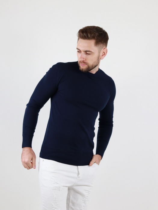 Pulover Barbati bleumarin cu guler rotund [2]
