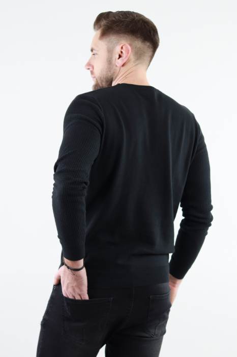 Pulover negru structurat barbati [3]