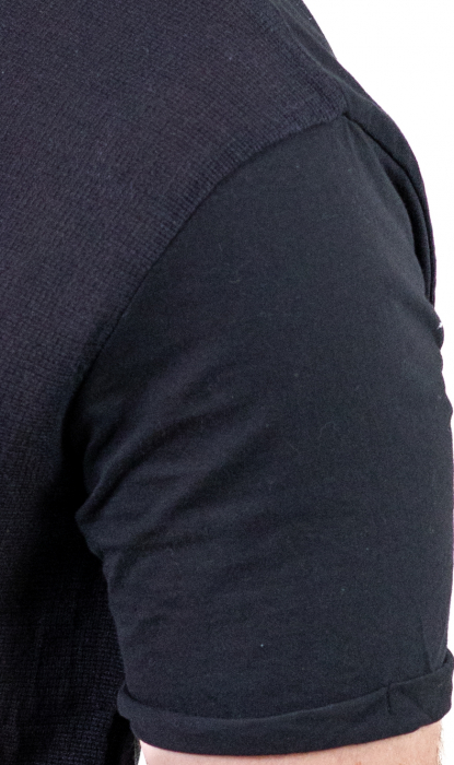 Tricou negru din in si bumbac cu 4 nasturi [3]