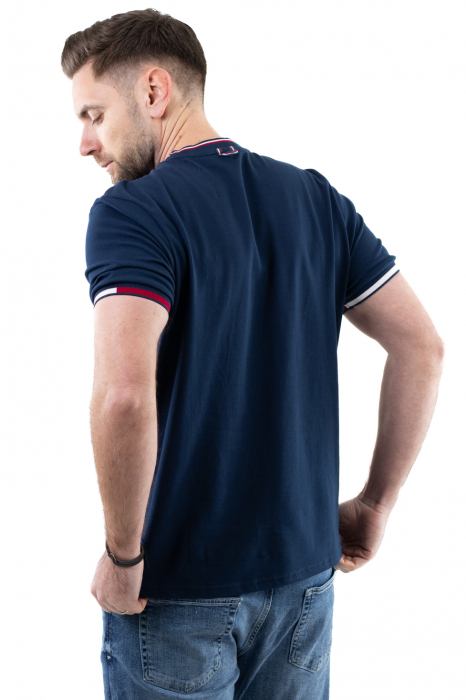 Tricou barbati bleumarin cu detalii la guler si maneci [3]