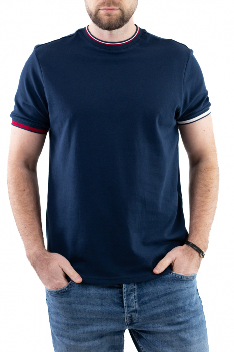 Tricou barbati bleumarin cu detalii la guler si maneci [4]