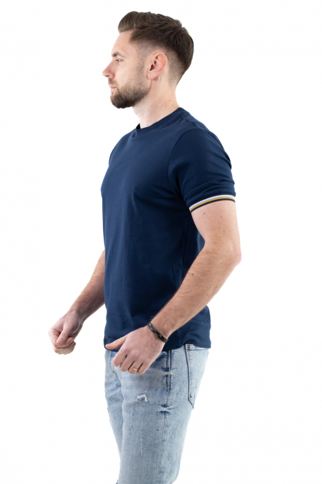 Tricou barbati bleumarin cu detalii la maneci [2]