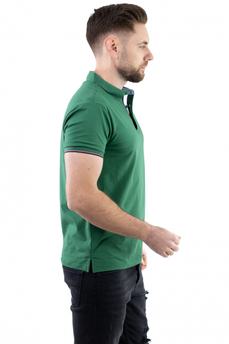 Tricou barbati verde cu guler scurt [5]