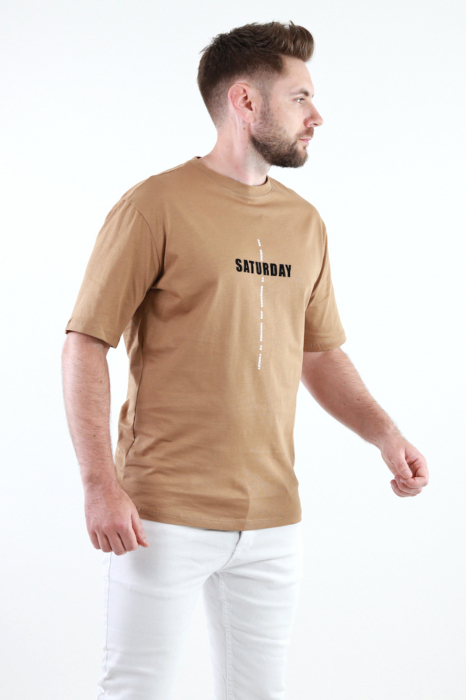 Tricou barbati maro oversize [3]