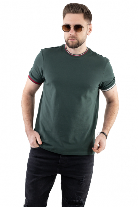 Tricou barbati verde cu detalii la guler si maneci [5]