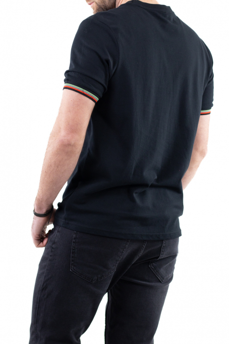 Tricou barbati negru cu detalii la maneci [7]