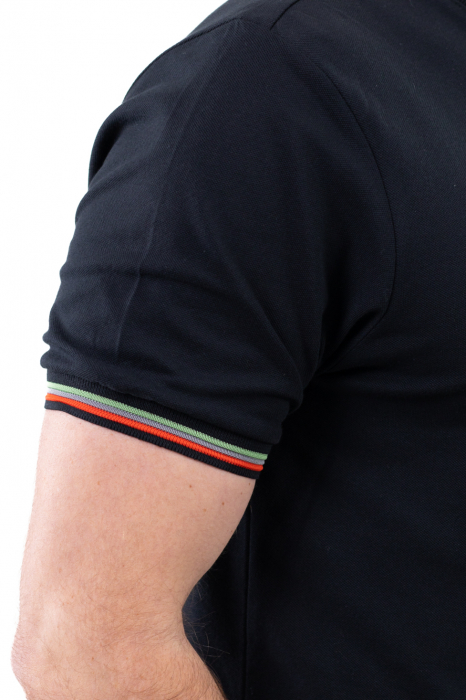 Tricou barbati negru cu detalii la maneci [8]
